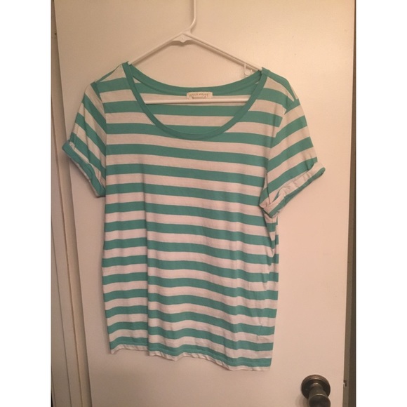 Teal and white shirt - Picture 1 of 1